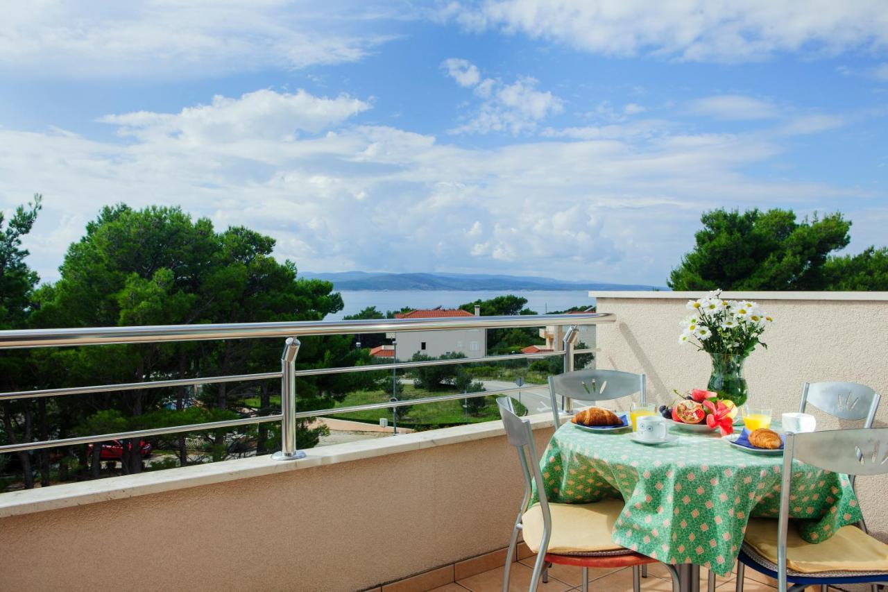 Pansion Mlikota Bed & Breakfast โพรไมนา ภายนอก รูปภาพ